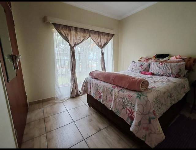 3 BEDROOM HOUSE FOR SALE IN PRETORIA GARDENS